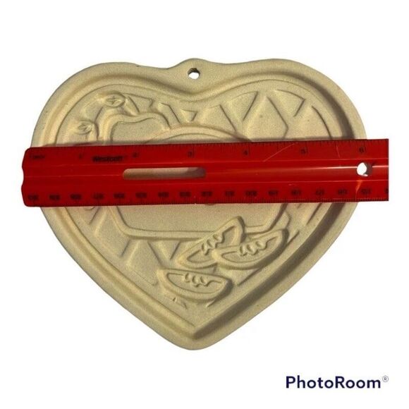 Pampered Chef Welcome Home Heart Cookie Mold 1998 Family Heritage Collection - Picture 3 of 4